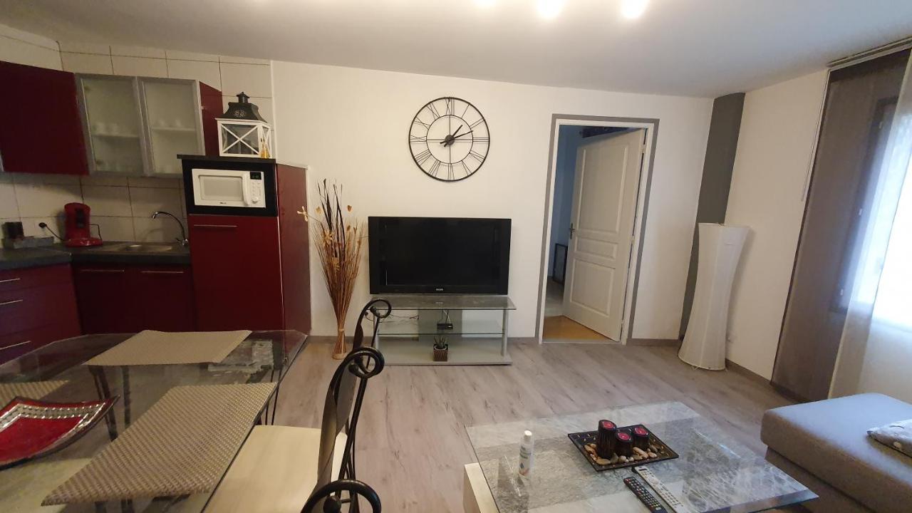 Appartement Carnus Rodez Eksteriør billede