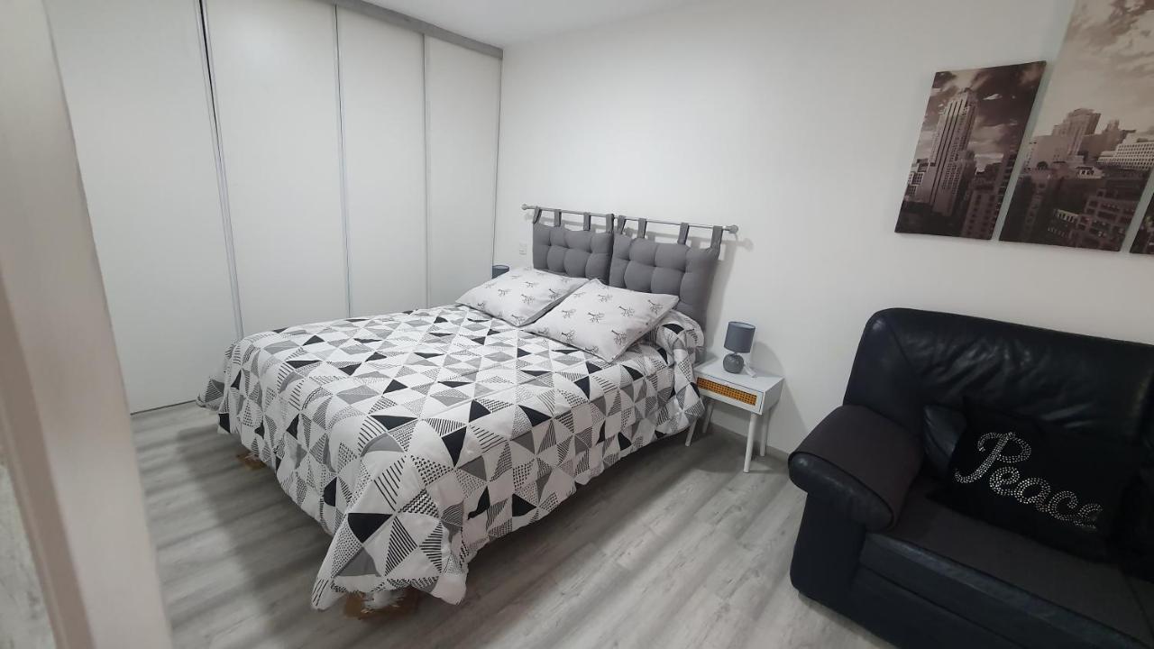 Appartement Carnus Rodez Eksteriør billede