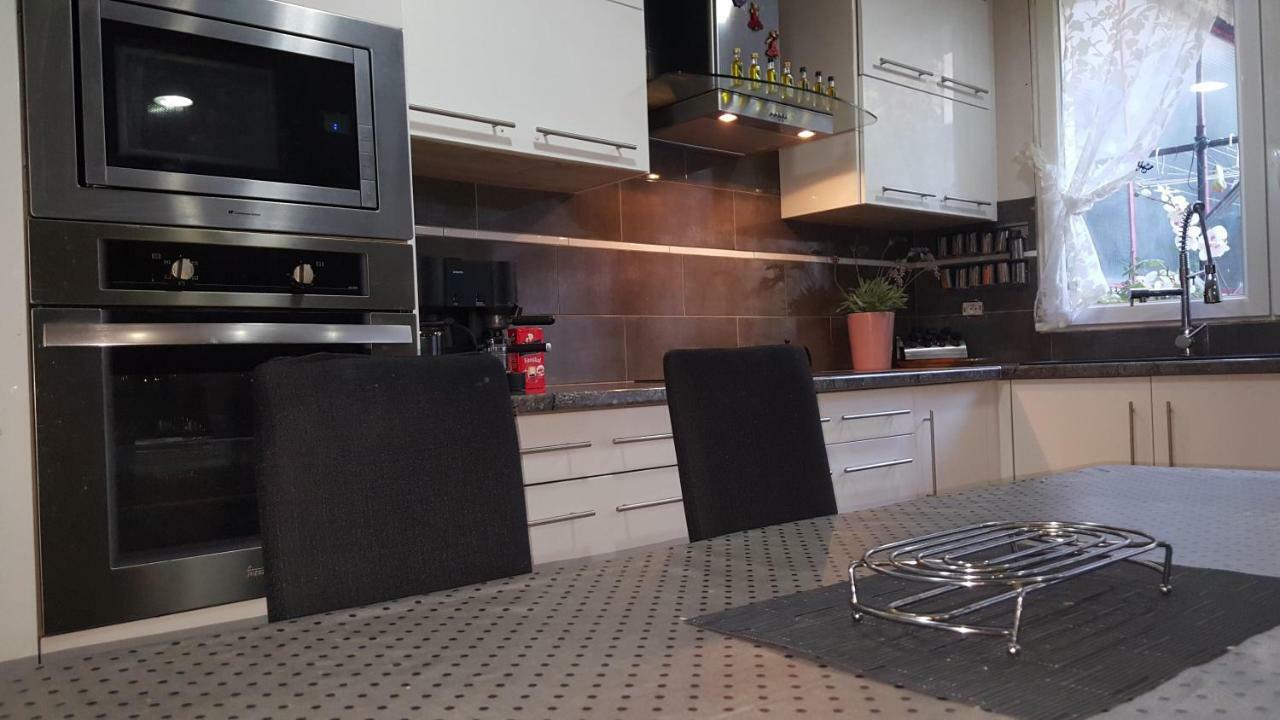 Appartement Carnus Rodez Eksteriør billede