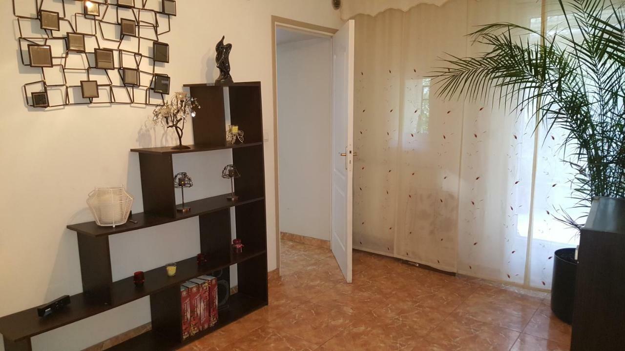 Appartement Carnus Rodez Eksteriør billede