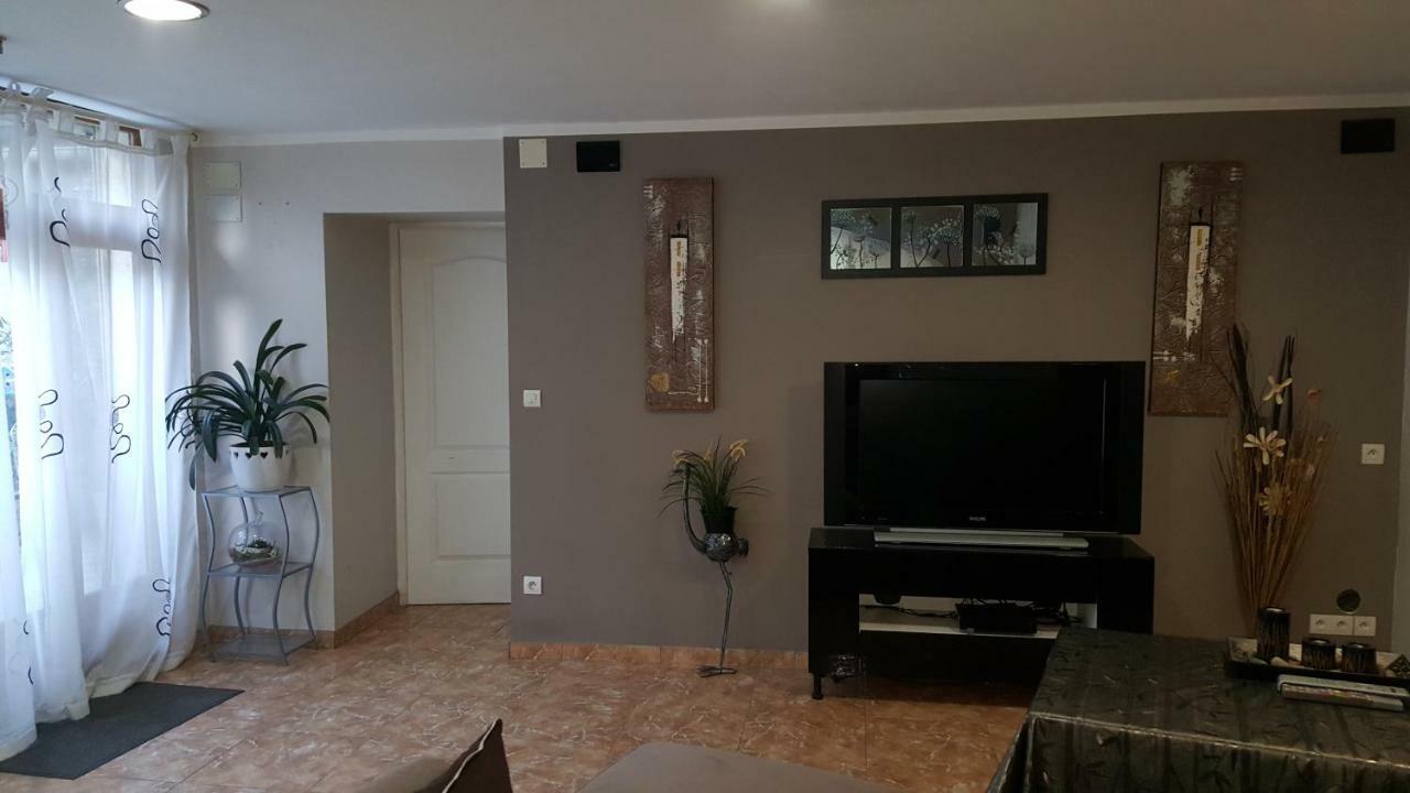 Appartement Carnus Rodez Eksteriør billede