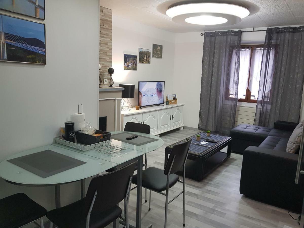 Appartement Carnus Rodez Eksteriør billede